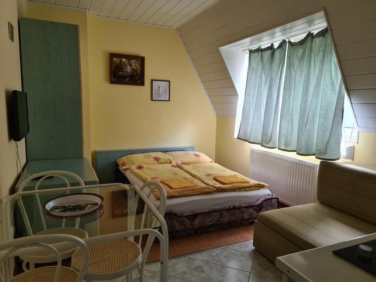Richie Ii. Apartman Lägenhet Siófok Exteriör bild