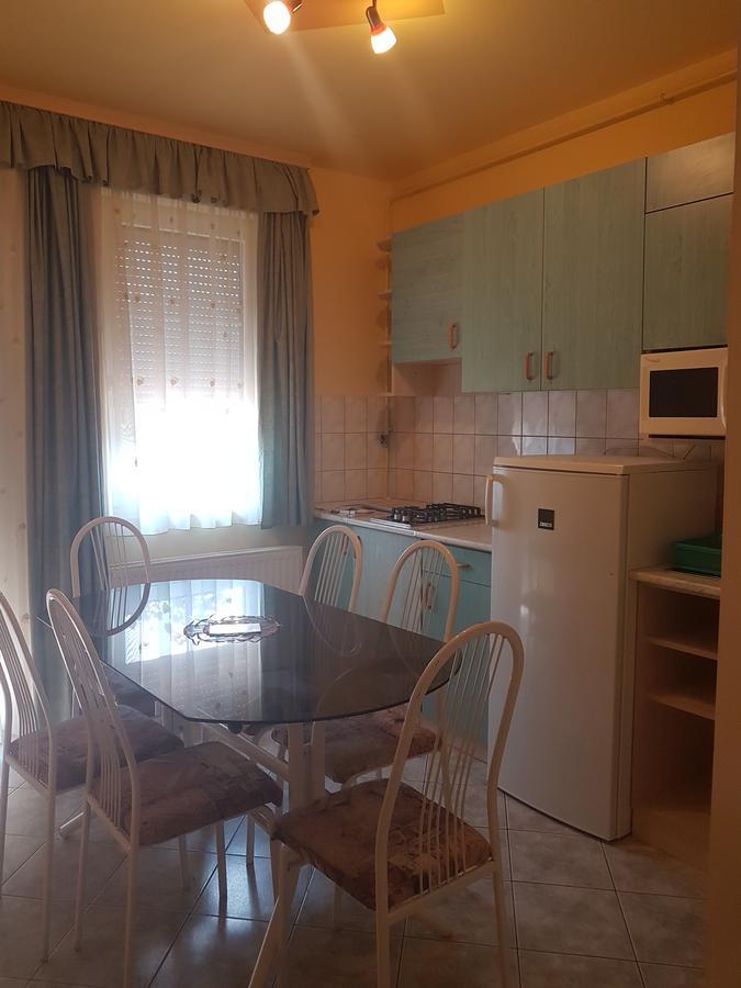 Richie Ii. Apartman Lägenhet Siófok Exteriör bild