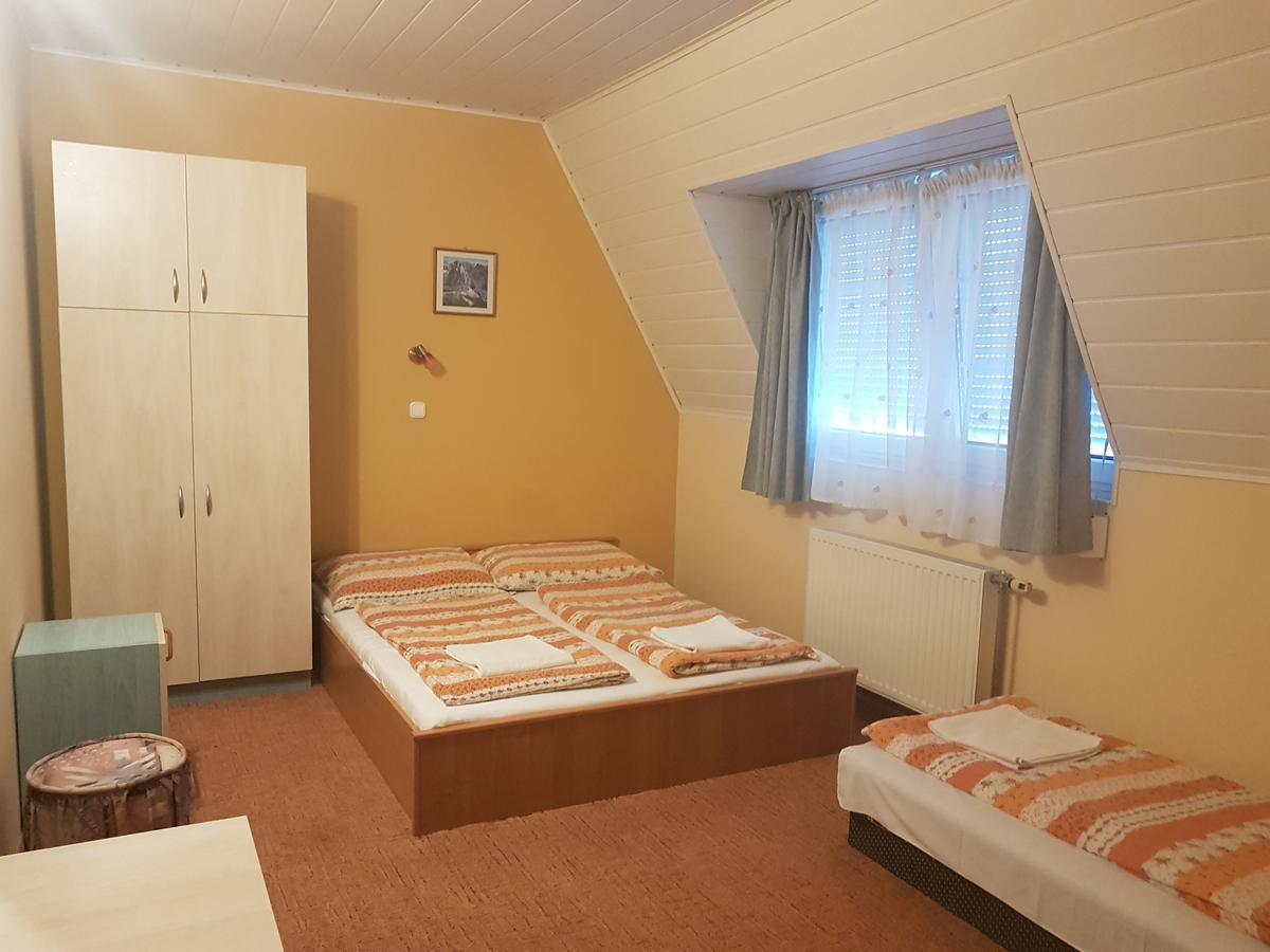 Richie Ii. Apartman Lägenhet Siófok Exteriör bild